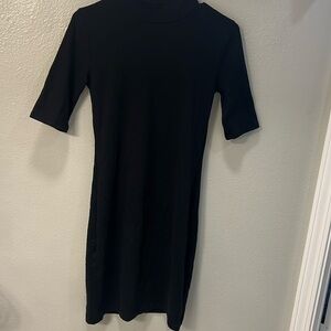 Gap dress. Mock turtle neck. Back keyhole cutout. New with tags. Size small